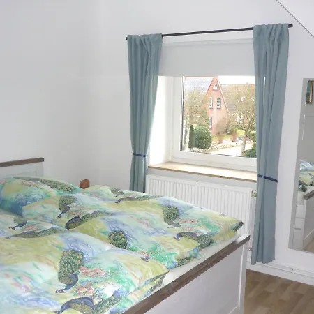 Ferienwohung Hanl - Schoene Mit 2 Schlafzimmern Mit Tv, Garten Und Grossem Badezimmer Apartment Wanderup